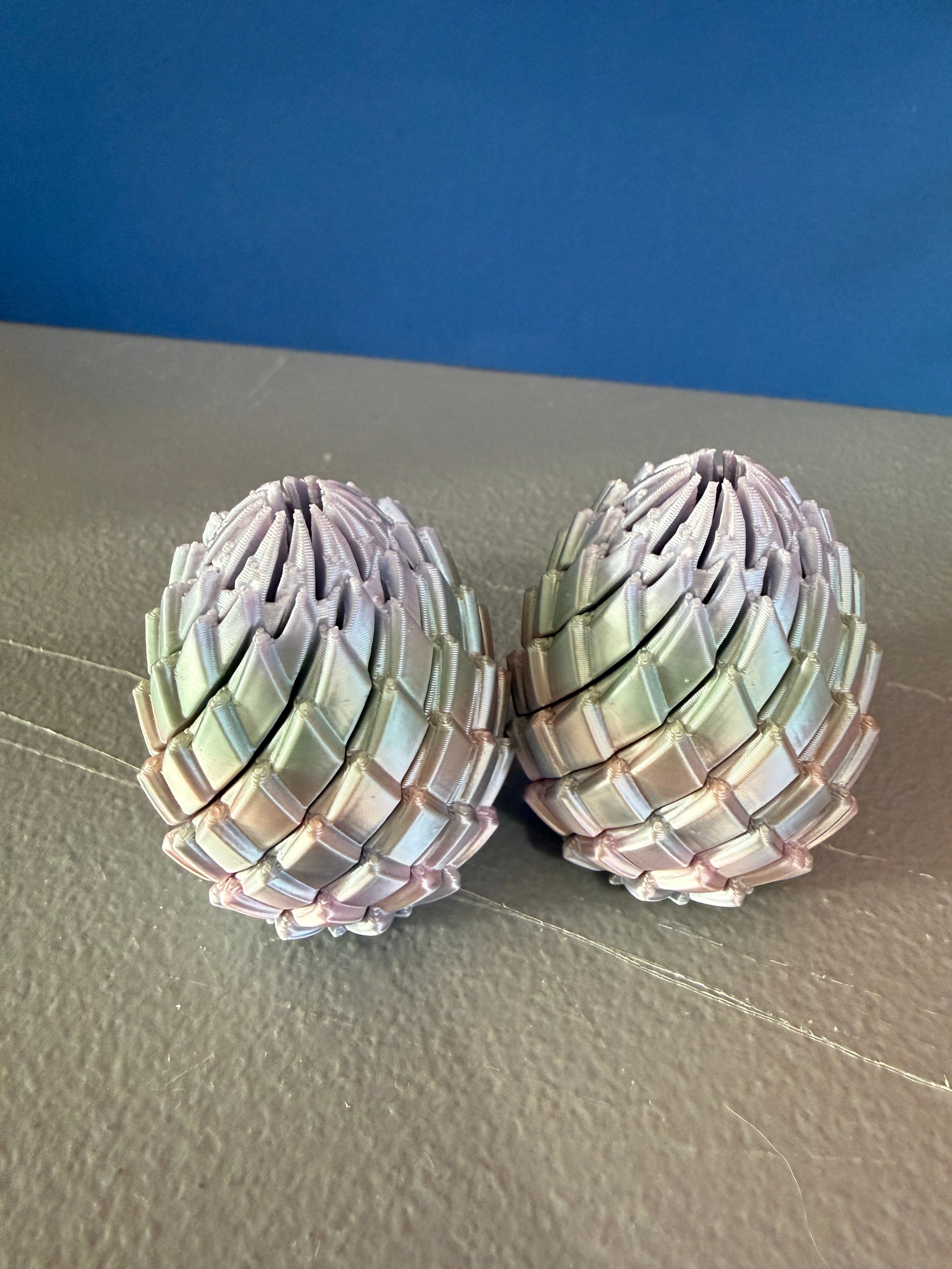 Small Twist Dragon Eggs